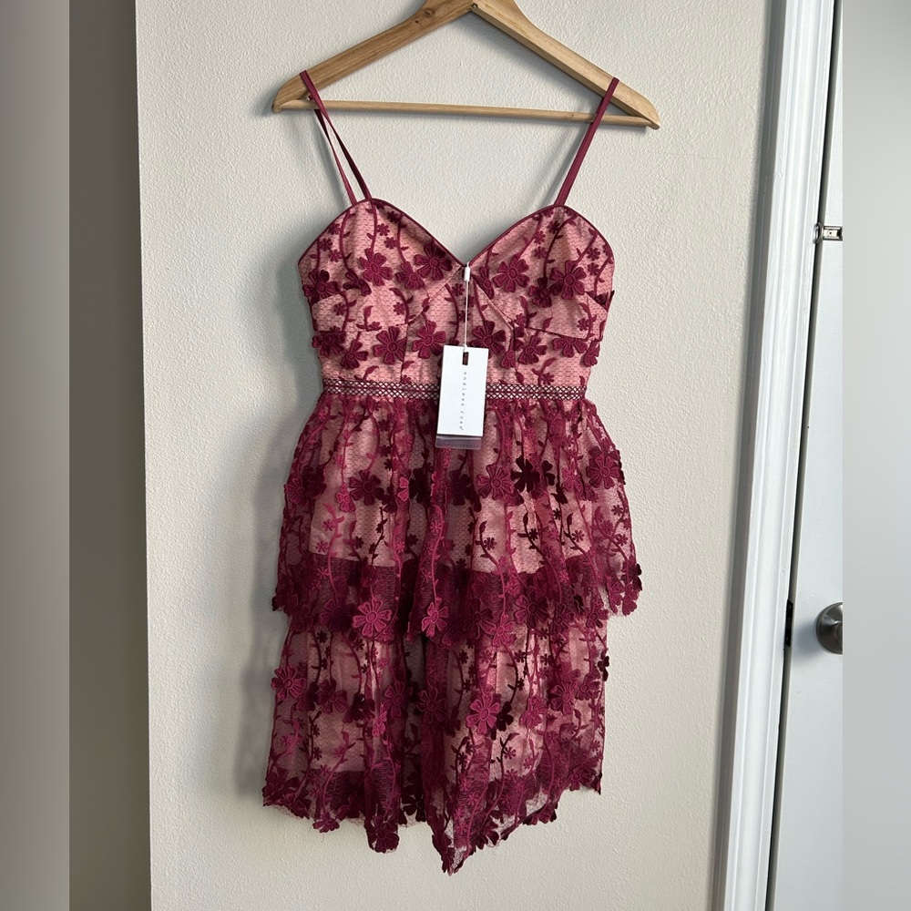 NWT Endless Rose Burgundy Tiered Embroidered Floral Lace Overlay Mini Dress XS
